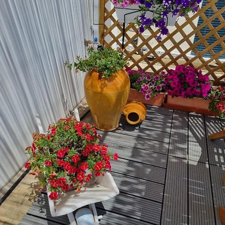 La Terrazza Di Zoe - Castromediano Villa Cavallino di Lecce Bagian luar foto
