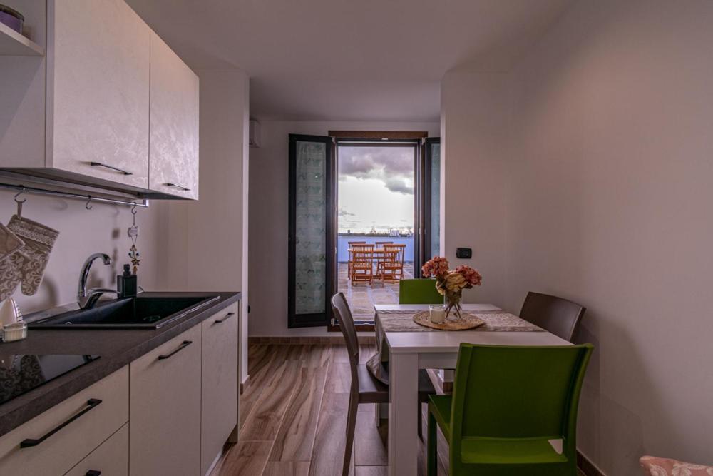 La Terrazza Di Zoe - Castromediano Villa Cavallino di Lecce Bagian luar foto